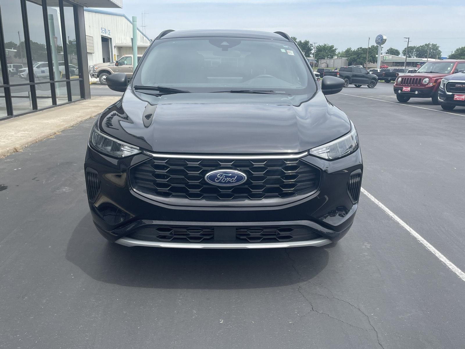 2023 Ford Escape — rear three-quarter view